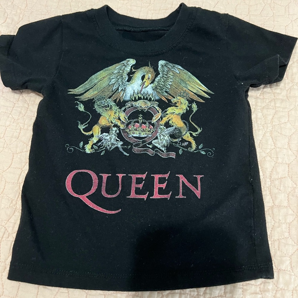 Queen t shirt
